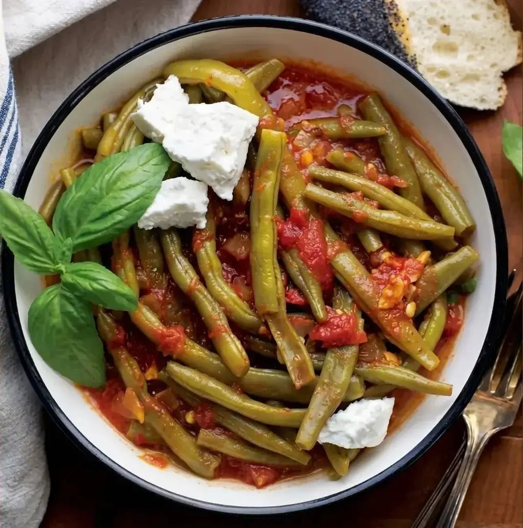 The Best Greek Green Beans in Tomato Sauce - Greek Fasolakia - PelopsGreekGoods